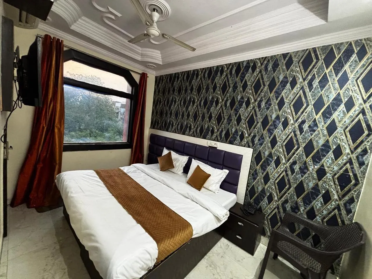 Akaash Cont I Couple Frendiy I Hari Nagar I New Delhi Hotel 3*,  India