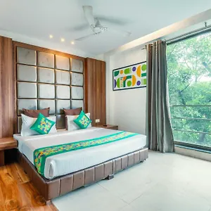 Hotel Treebo Twin Tree